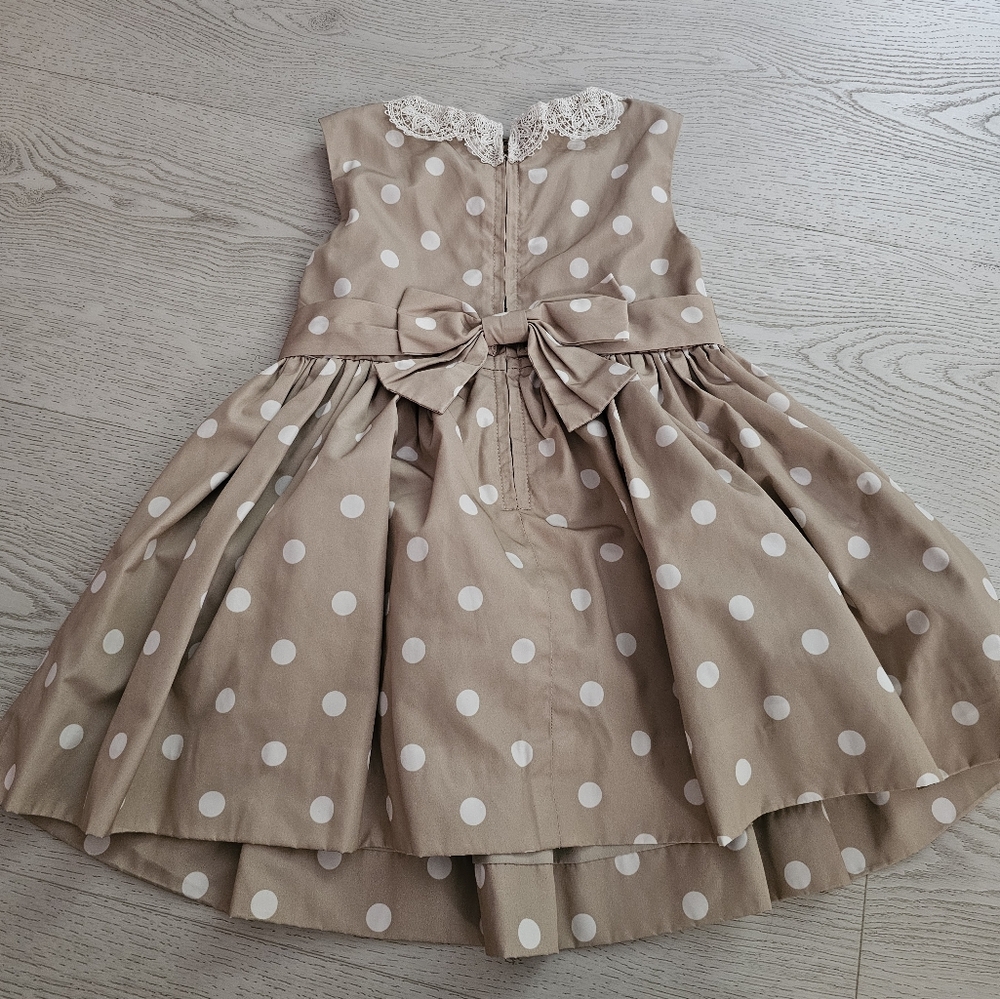 Dress - Picture 2 of 3
